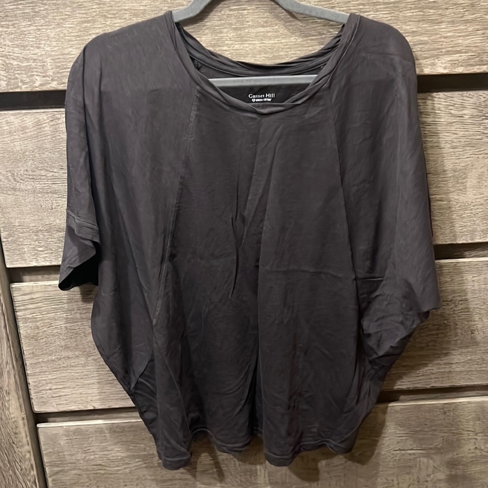 Garnet hill batwing sleeve tee. Sz sm. Women’s